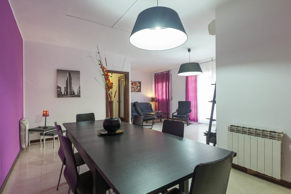 Apartment Sagrada Familia Barcelone Chambre photo